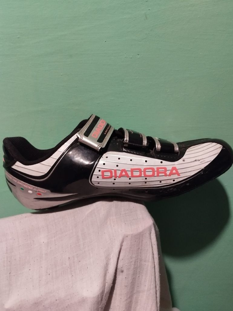 Used Diadora zapatillas en perfecto estado 2019 bike — image 8 of 9