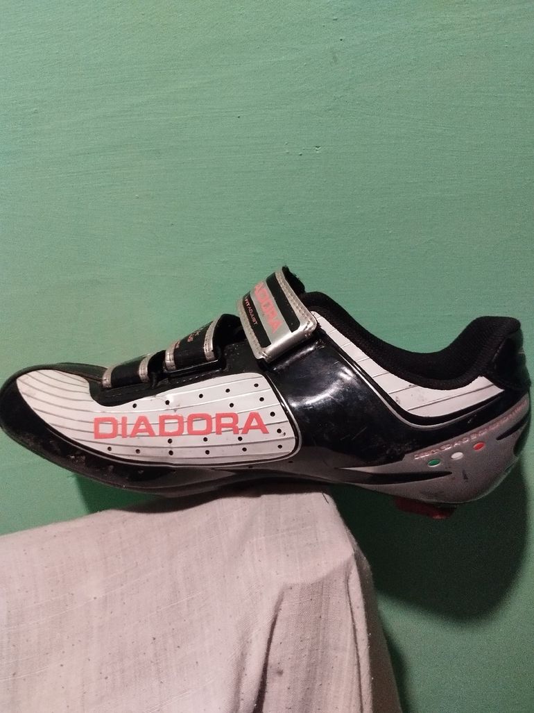 Used Diadora zapatillas en perfecto estado 2019 bike — image 7 of 9