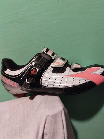 Used Diadora zapatillas en perfecto estado 2019 bike — image 1 of 9