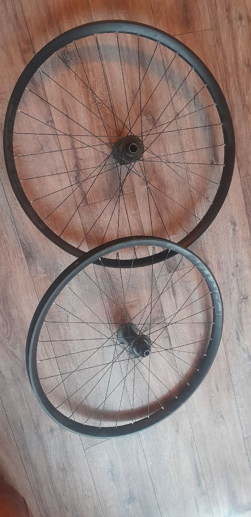Used Hope DH Laufradsatz Fortus, Bontrager Line Nabe 7fach 2023 Wheels