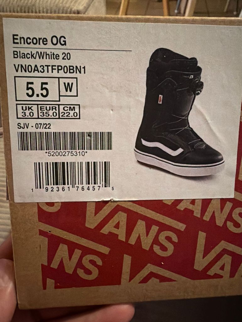 Used Vans Boots snowboard 2025 bike — image 4 of 4