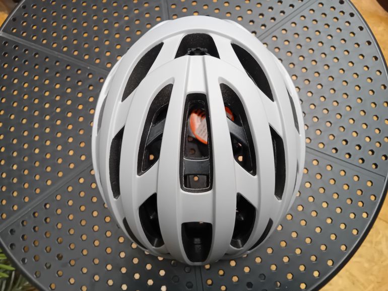 Used Giro Helios Spherical MIPS Helmet 2025 bike — image 3 of 6