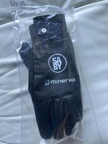 Used minerva winterhandschoenen 2024 bike — image 3 of 3