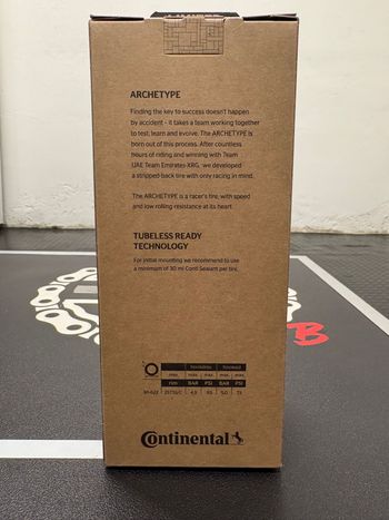 Used Continental ARCHETYPE limited 2025 bike — image 3 of 4