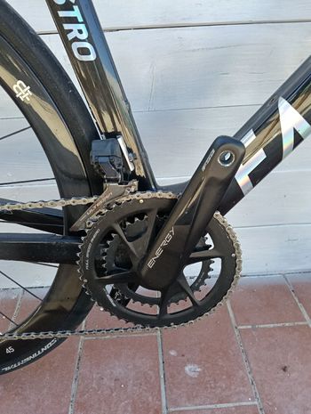 Fsa, smontata da bici factor ostro vam