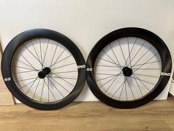 Używany Enve Foundation 65 Factory 2 2025 bike — zdjęcie 3 z 3