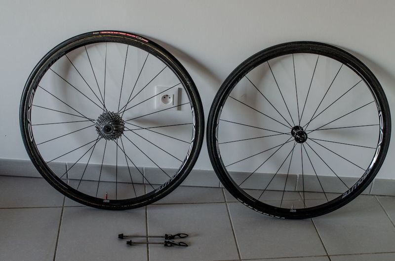 RAR EVEN 24mm Absolute 2015 bike d'occasion — image 1 sur 8
