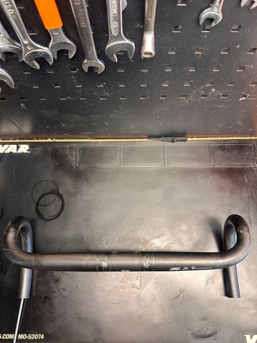 Used Easton Manubrio EC70 SL 125 mm 2025 bike — image 2 of 5
