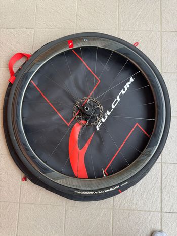 Used Fulcrum Pneus vélo de route 2023 bike — image 4 of 9