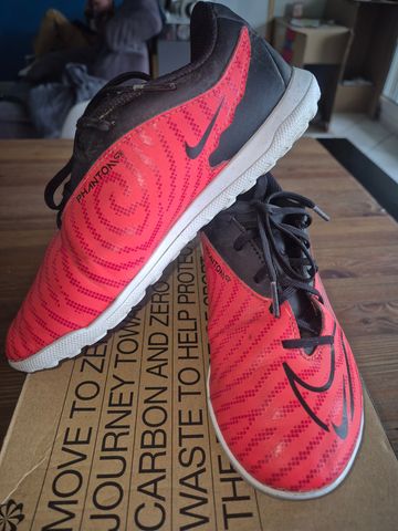 Used Nike Phantom GX Club TF GS Football Shoes Size 35 bike — image 2 of 6
