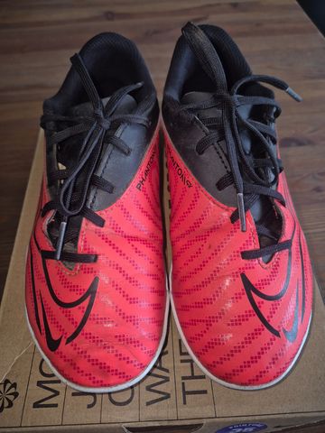 Nike Phantom GX Club TF GS Football Shoes Size 35 Football & Soccer d'occasion