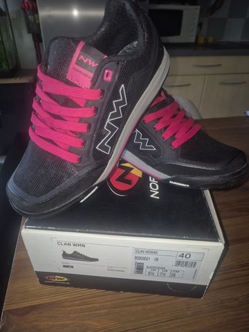 Brugt Northwave Clan 2 Taille 40 Cycling Shoes