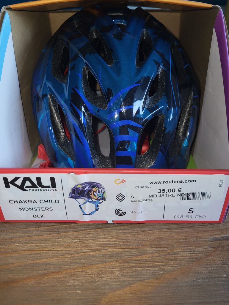 Used Kali Protectives Kali Chakra Helmet Size S bike — image 7 of 7