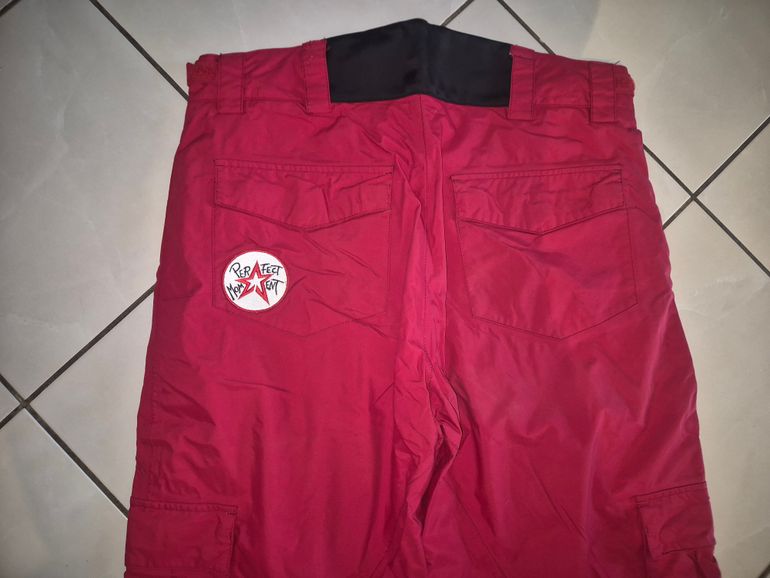 Used perfect moment Ski Pants XL bike — image 5 of 8