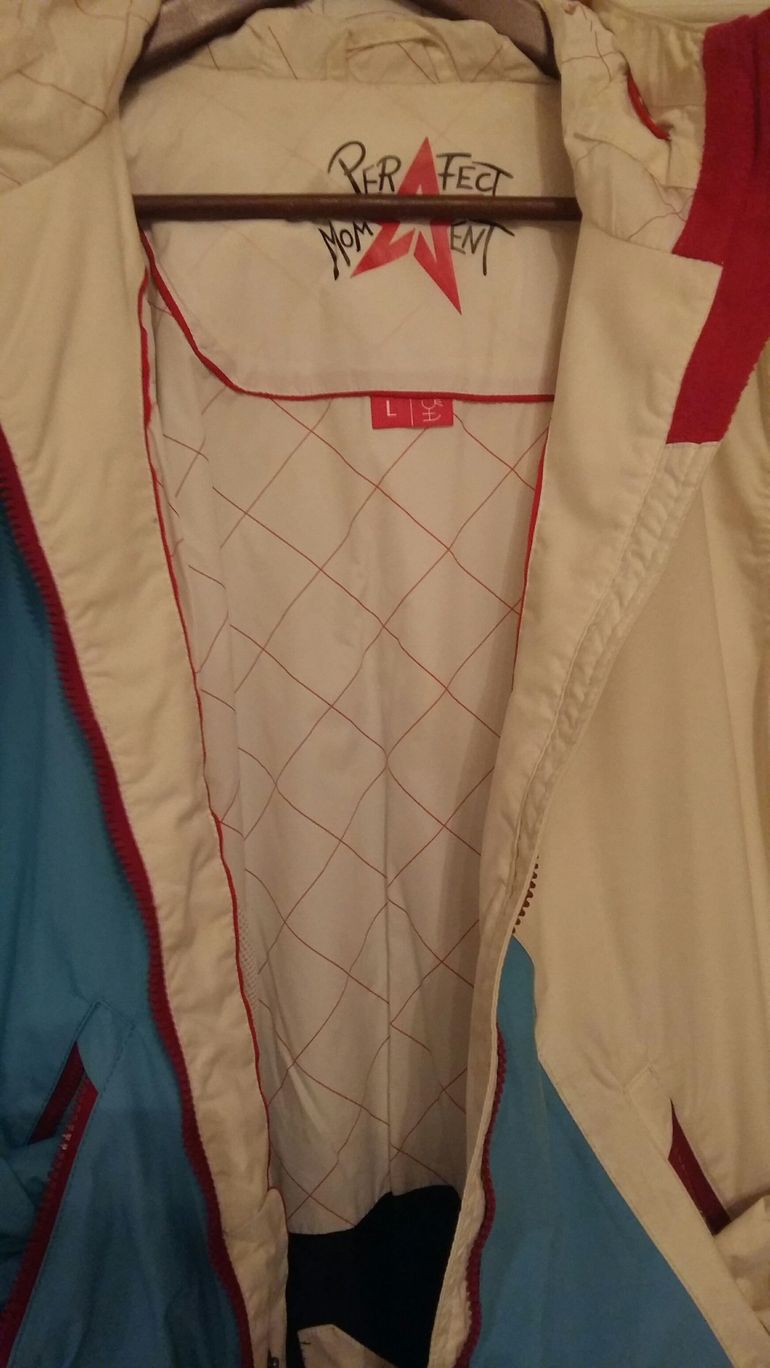 Used perfect moment Veste Impermeable Femme Taille L bike — image 3 of 3