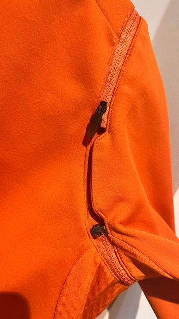Mavic Chaqueta invierno 2018 bike d'occasion — image 6 sur 6
