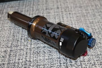 Used Fox Float X Factory 205x62.5 Trunnion Kashima bike — image 7 of 13
