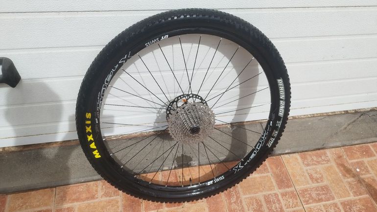 Used Dt Swiss Dtswiss x 1900 spline bike — image 2 of 9