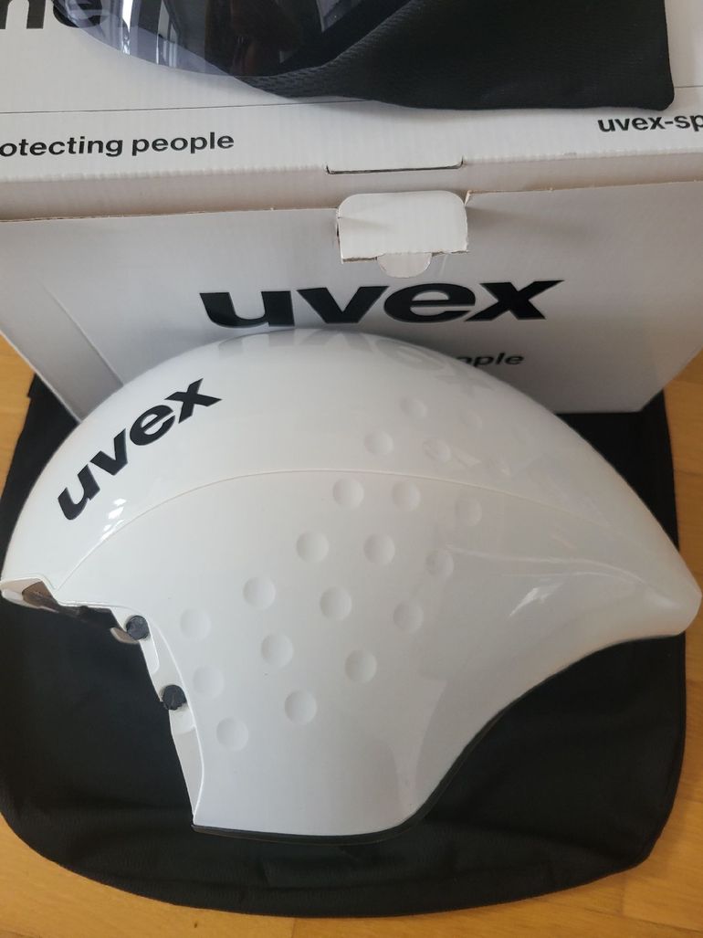 Käytetty uvex race 8 Triathlon Helm bike — kuva 4 / 6