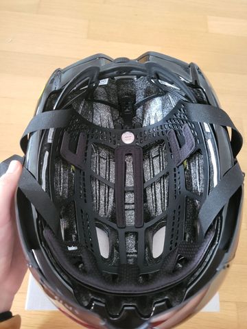 Used Giro Vanquish Mips Helm bike — image 6 of 6