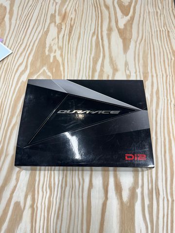 Brugt Shimano Dura-Ace Di2 ST-R9170-L 2x11-speed Disc Drivetrain & Pedals