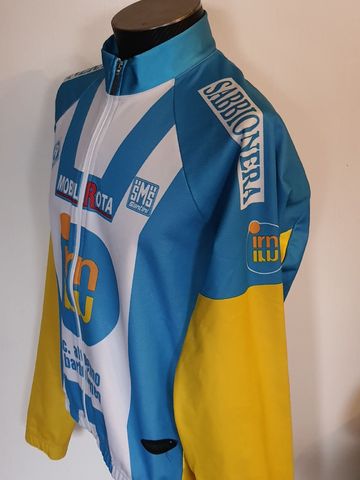 Santini windstopper Jacke XXL 2020 bike usato — immagine 2 di 5
