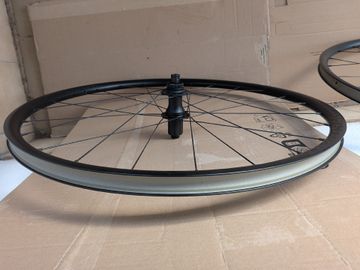 Brugt Bontrager Paradigm Comp TLR Disc Road Wheel bike — billede 3 af 4