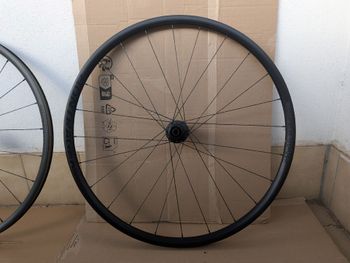 Bontrager, Bontrager Paradigm Comp TLR Disc Road Wheel