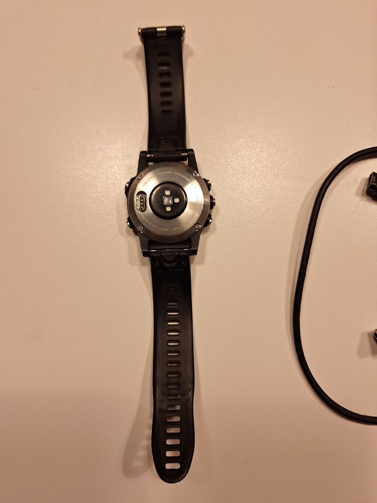 Used Garmin fenix 5s bike — image 3 of 3