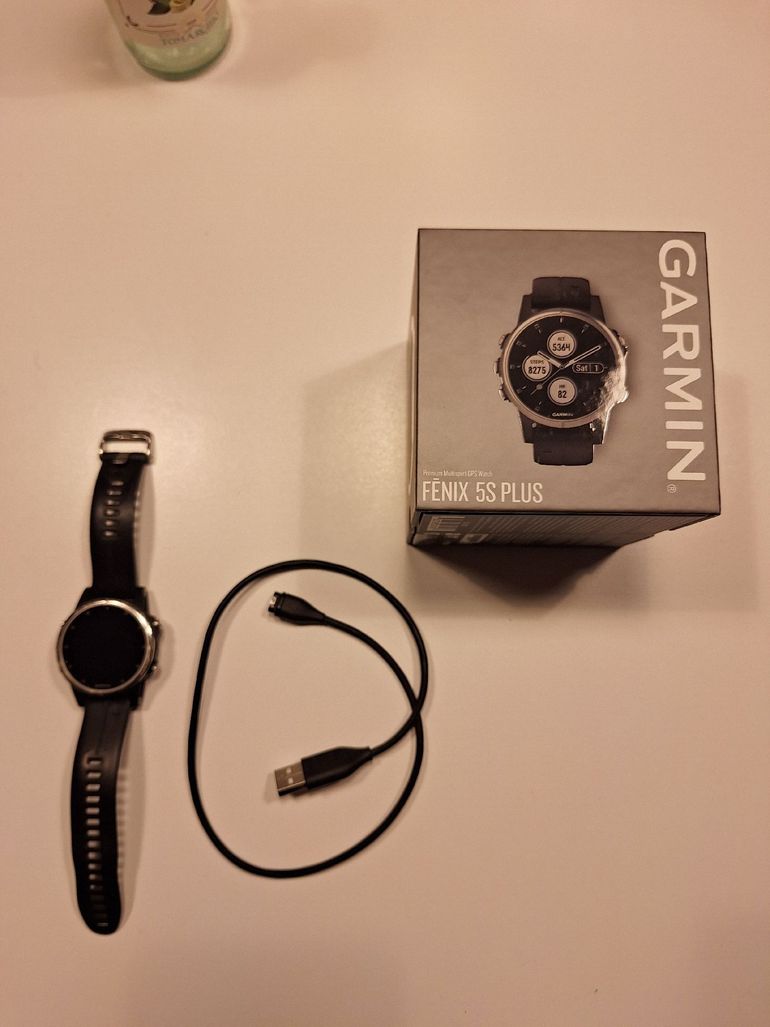 Used Garmin fenix 5s bike — image 1 of 3