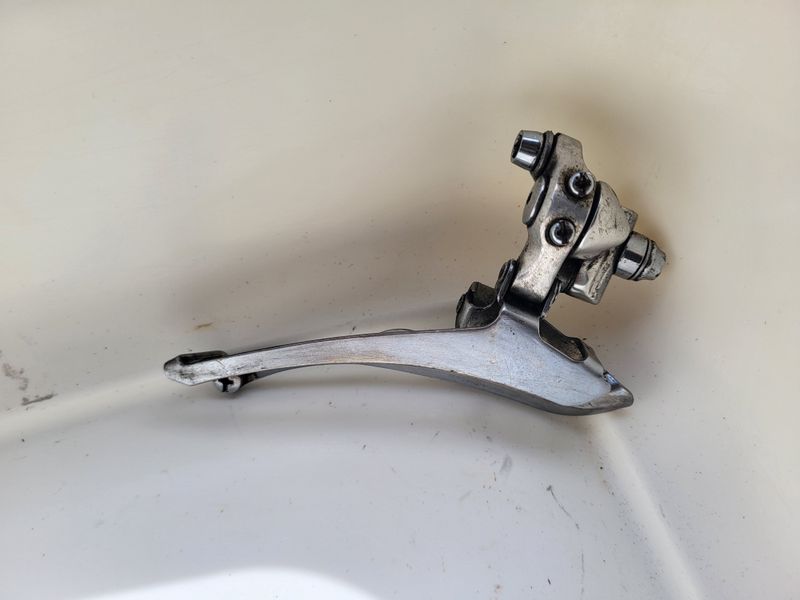Shimano RX100 FD-A551 Front Derailleur Drivetrain & Pedals usato