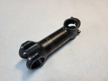 Used Zoom Professional 31.8 110mm Aluminum Stem bike — image 3 of 7