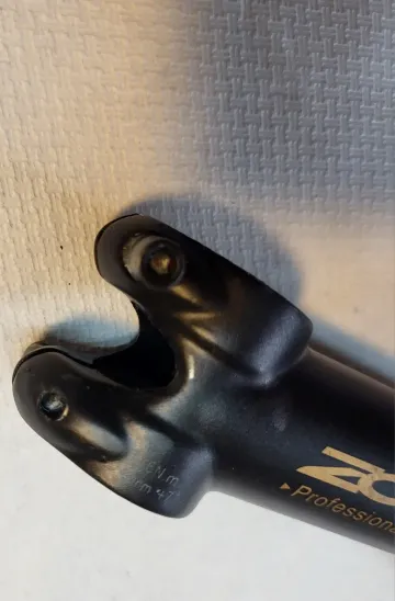 Used Zoom Professional 31.8 110mm Aluminum Stem bike — image 2 of 7