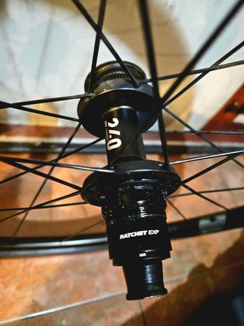 DT Swiss 1400 DICUT Wheelset - 62 MM 2024 bike de segunda mano — imagen 7 de 7