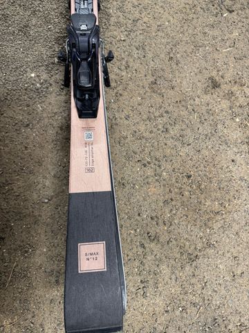 Used Salomon smax 12 Skiing & Skitouring