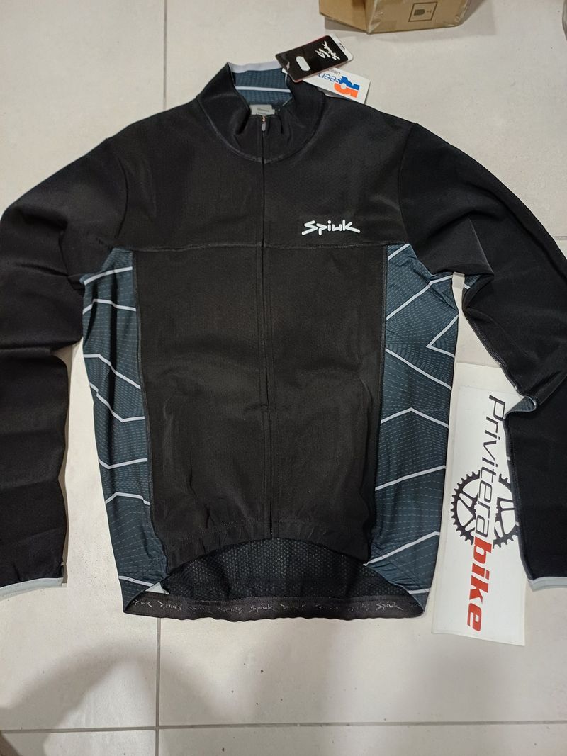 Tweedehands Spiuk GIACCA INVERNALE BOREAS NERO XL - CHBO21N6 2024 Cycling Clothing