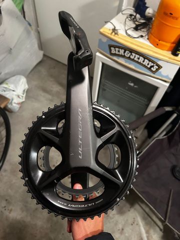 Used Shimano Ultegra Crankset 172, 5mm 2024 Drivetrain & Pedals