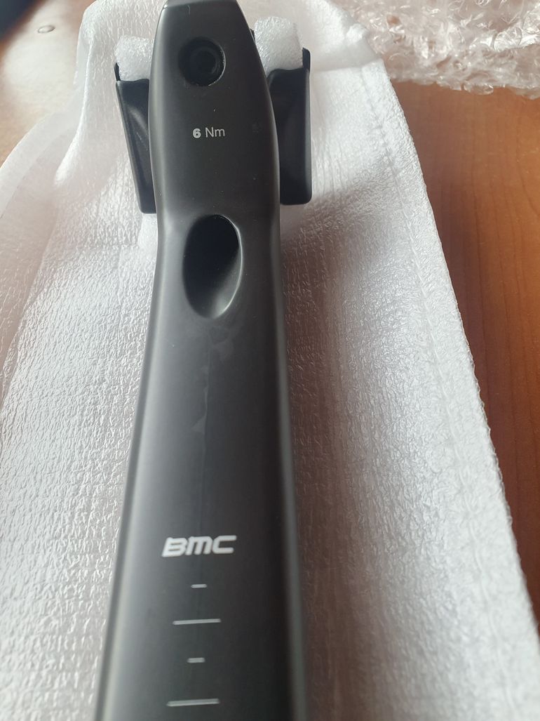 Used Bmc SLR-01 Seatpost 10mm Offset 2023 bike — image 4 of 6