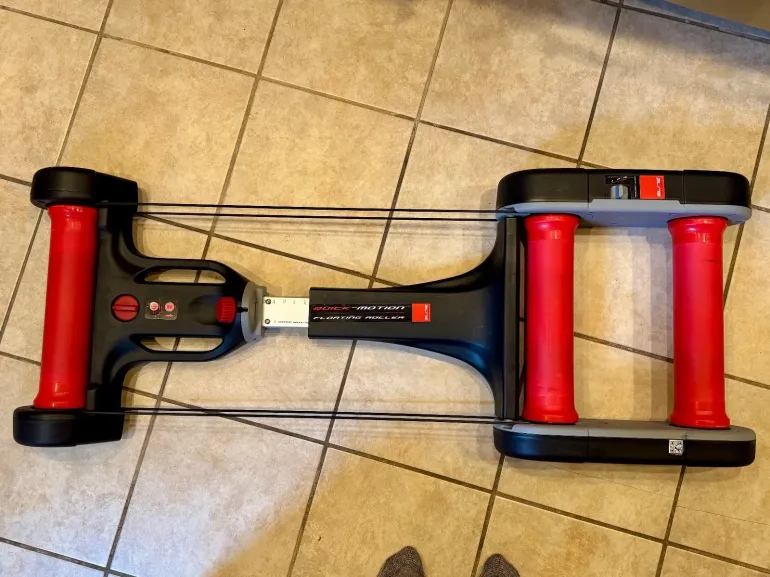 Used Elite Quick-Motion Rollers Indoor Bike Trainer 2024 bike — image 1 of 8