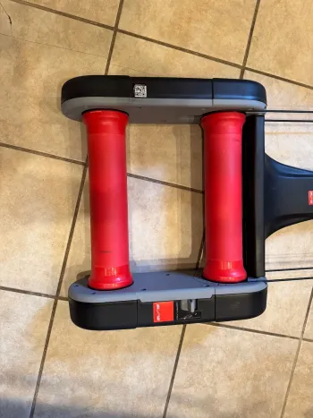 Used Elite Quick-Motion Rollers Indoor Bike Trainer 2024 bike — image 7 of 8