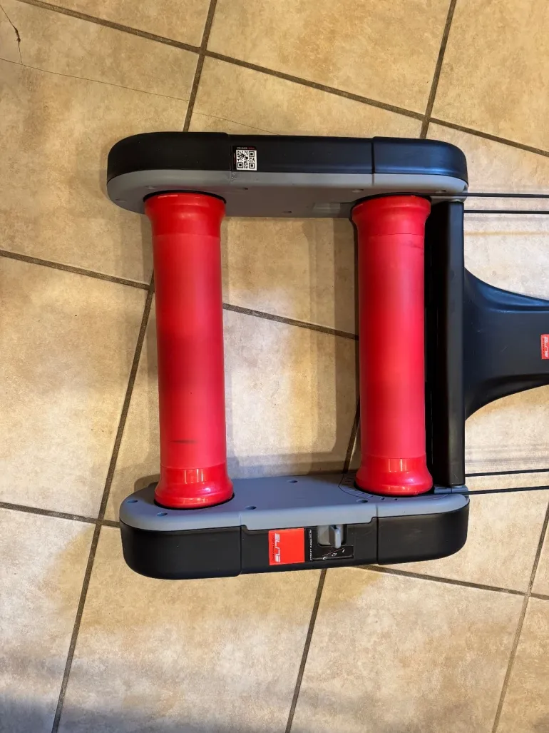 Used Elite Quick-Motion Rollers Indoor Bike Trainer 2024 bike — image 7 of 8