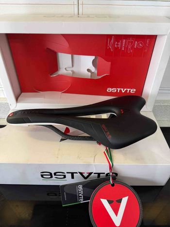 Używany Astute Skylite 3.0 2023 Saddles & Seatposts