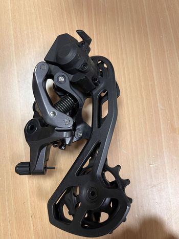 Used Shimano GRX 12-speed Mechanical Groupset 2025 bike — image 10 of 19