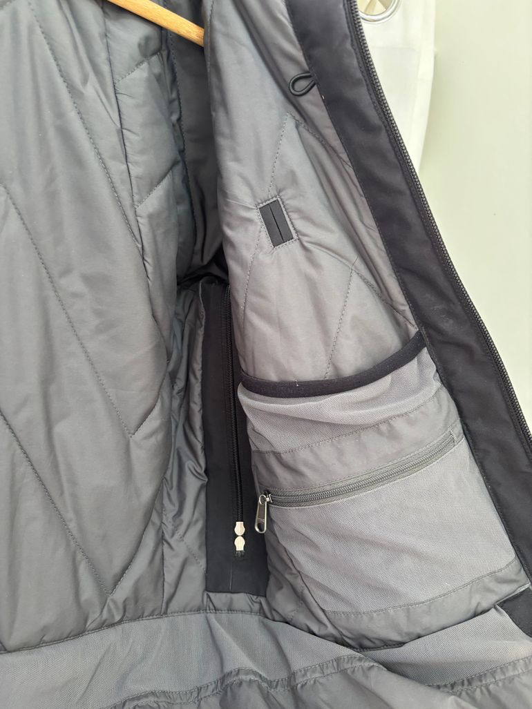 Used Patagonia Women's Insulated Storm Shift Jacket bike — image 6 of 12