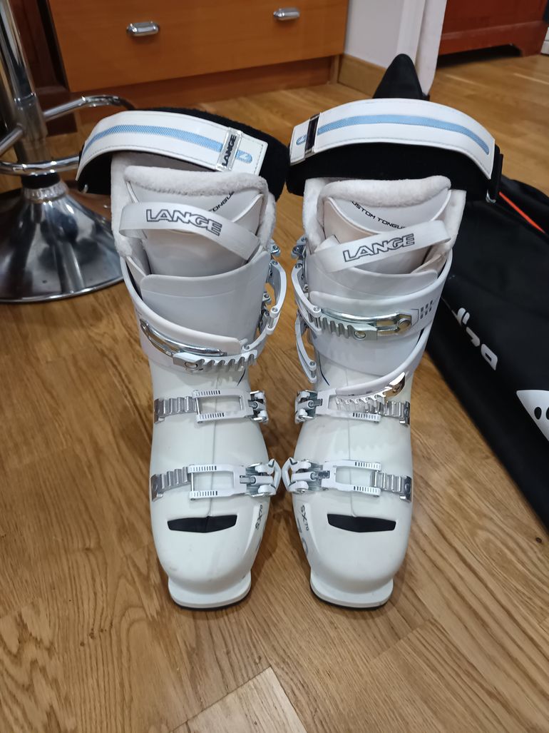 Used Freeride Ski Boots bike — image 3 of 10