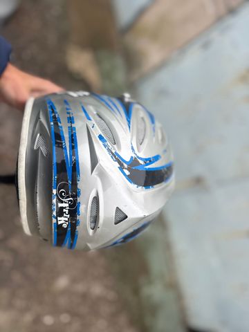 Used SixSixOne Fullface DH bike — image 5 of 5