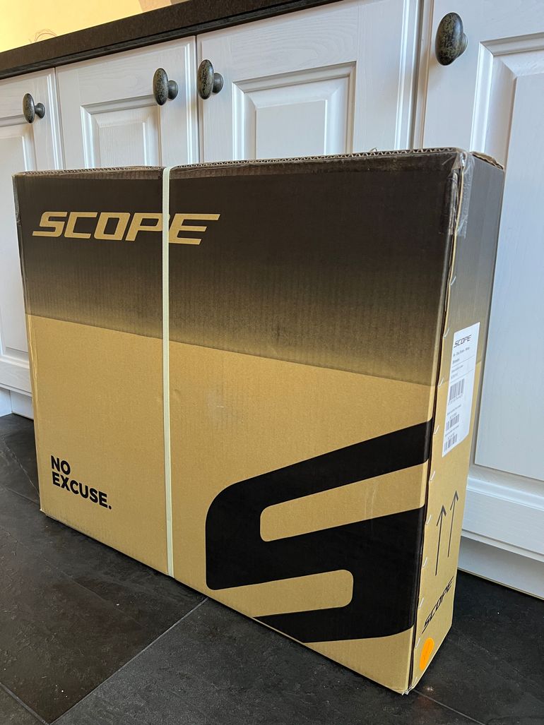 Used Scope NEW! Scope R4 Disc Carbon Wheels/28 Shimano Frehub 10/11/12 Speed 2025 bike — image 11 of 12