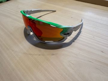 Oakley JAWBREAKER™ oo9290-15 LIMITOVANÁ Green Fade EDICE Cycling Accessories usato