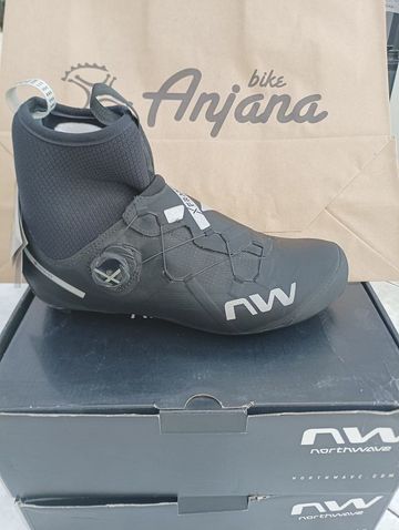 Northwave Extreme R GTX Road Cycling Shoes 2024 bike de segunda mano — imagen 3 de 3
