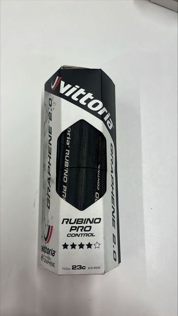 Used Vittoria Rubino Pro Control 700x23c bike